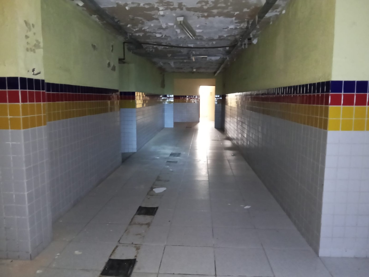 Prédio Inteiro - Foto 6