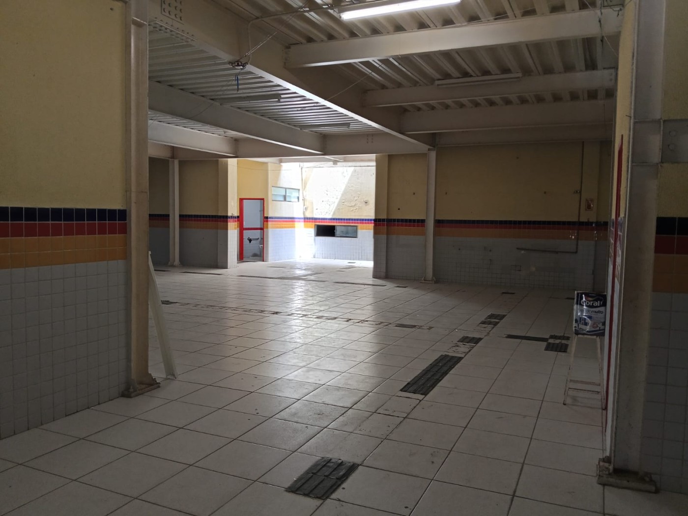 Prédio Inteiro - Foto 2